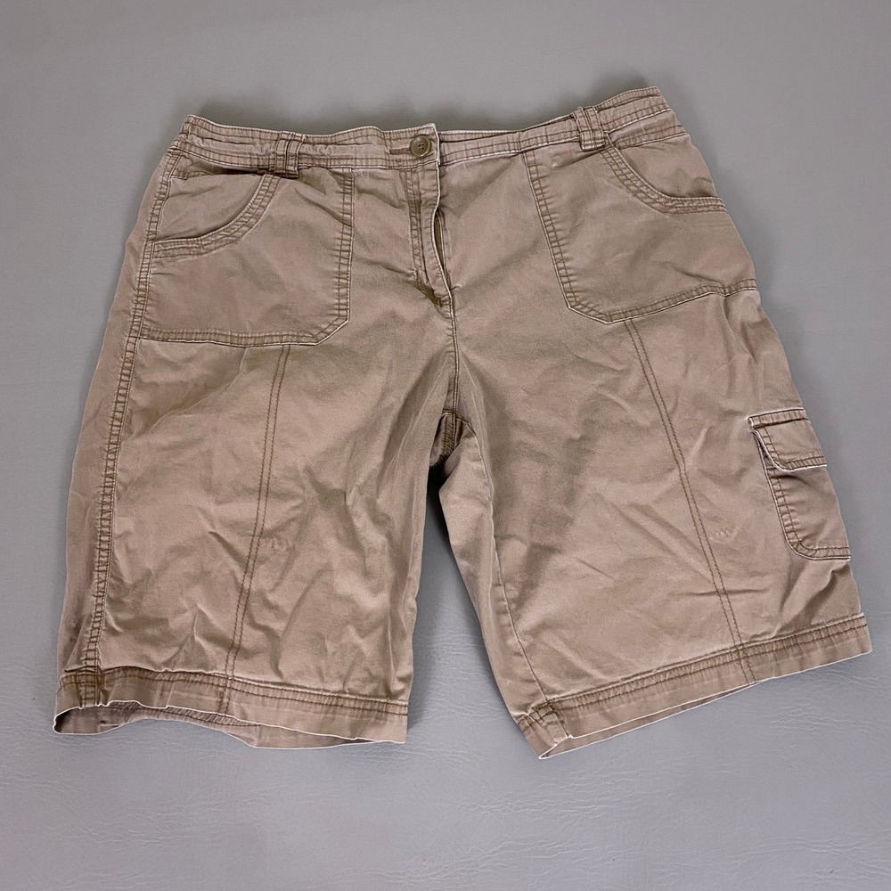 Karen Scott Cargo Shorts Women's‎ Size 16 Beige Tan Khaki Stretch Cotton Utility